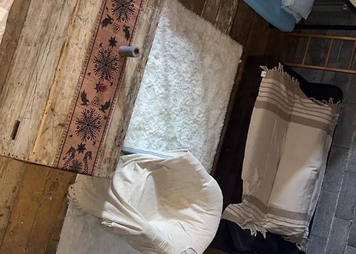 Du Hameau אורחן *